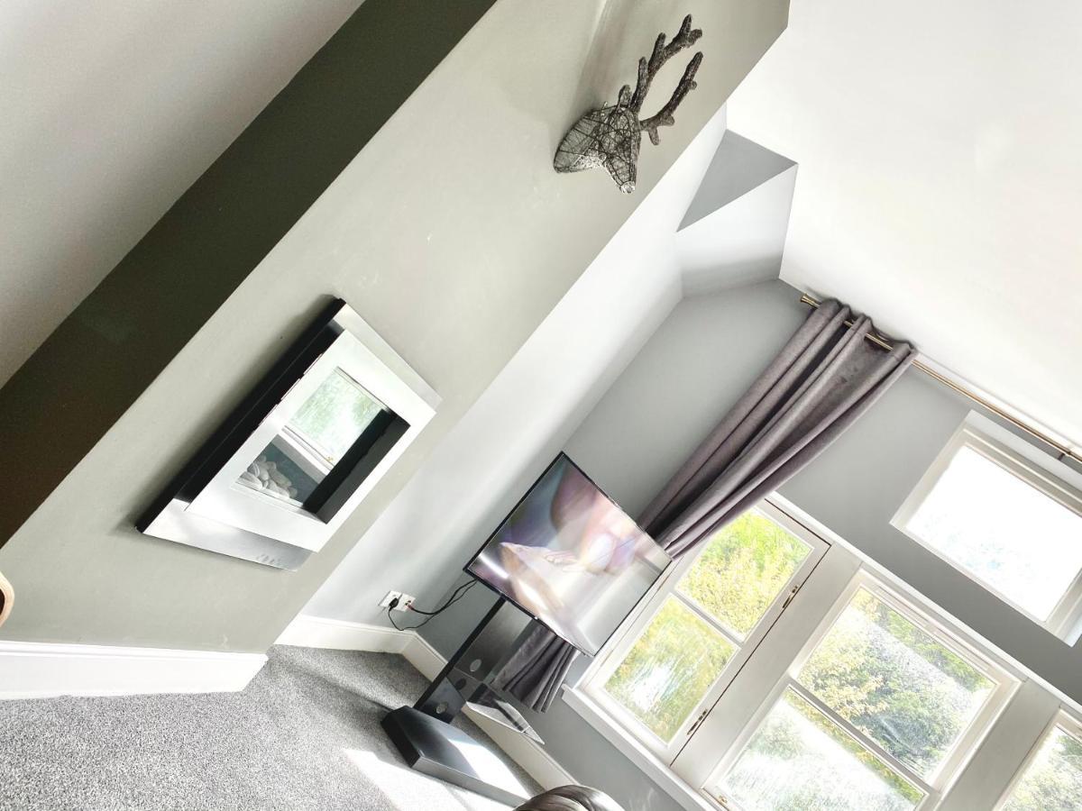 Serviced Accommodation Moray - Lesmurdie House Элгин Экстерьер фото